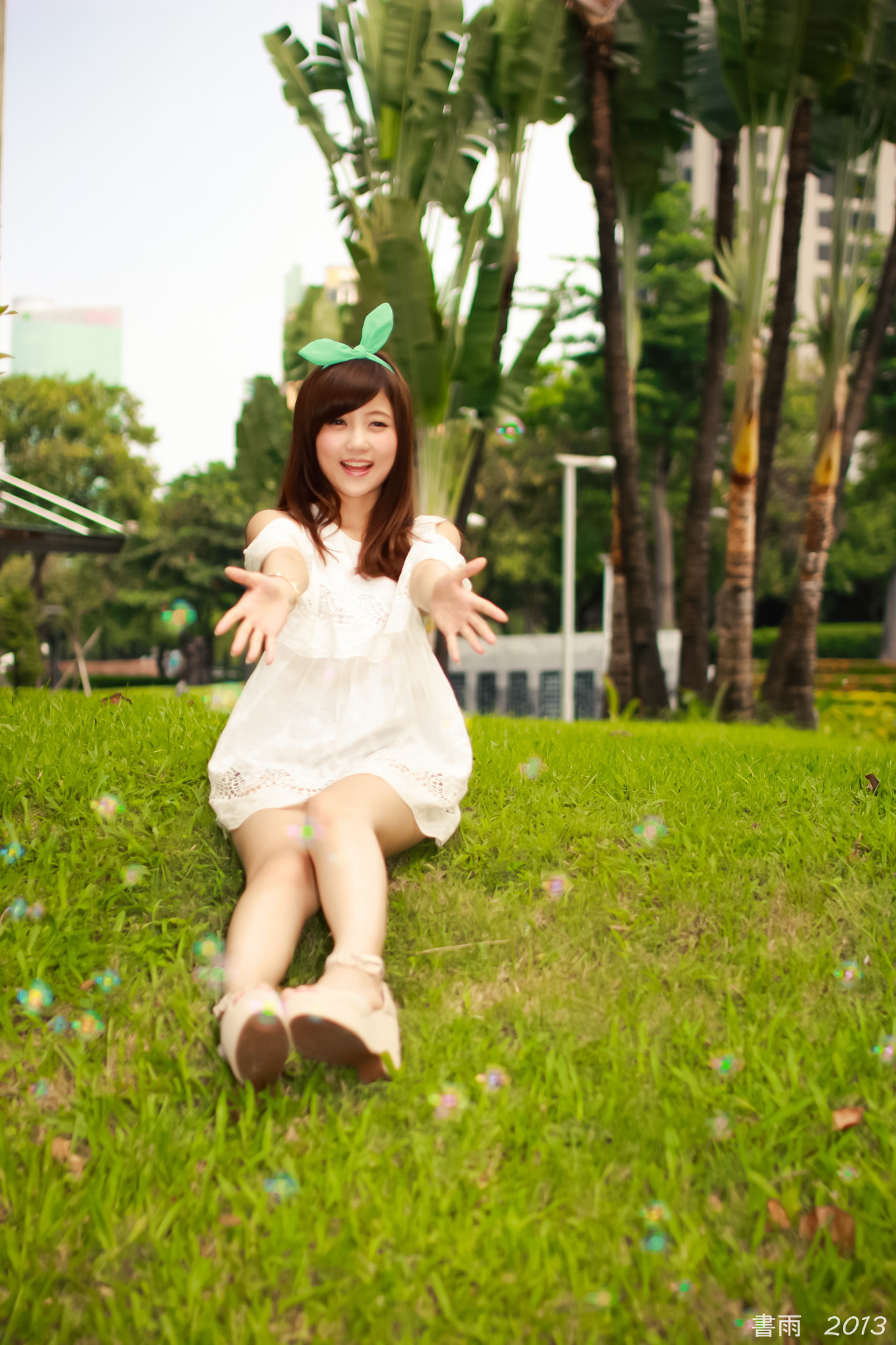 [Beautyleg番外篇]2013-09-14 敏敏国美馆外拍 1